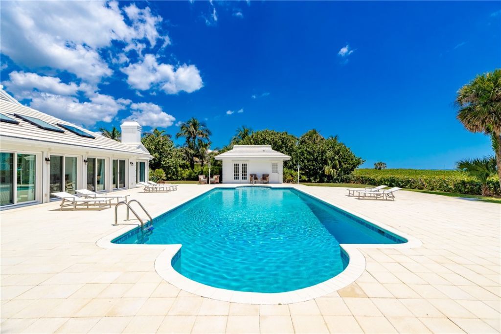 1916 Ocean Drive , Vero Beach, FL 32963 Photo