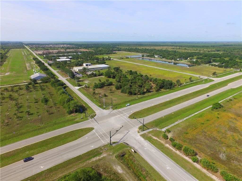 1990 98th Avenue, Vero Beach, FL 32966 Photo