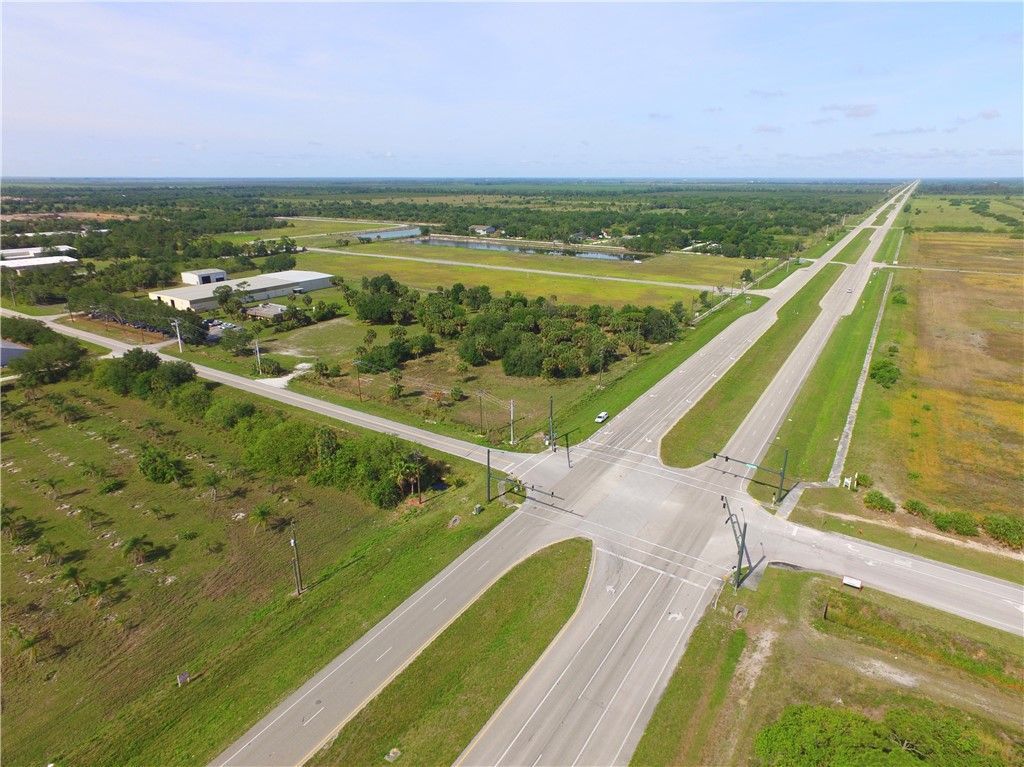 1990 98th Avenue, Vero Beach, FL 32966 Photo