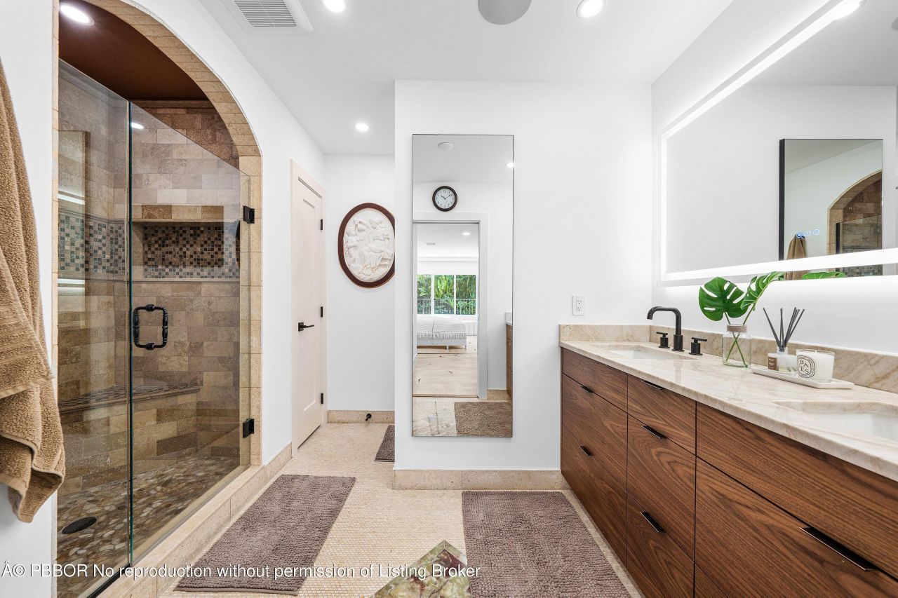 16 Little Pond Road, Lantana, FL 33462 Photo