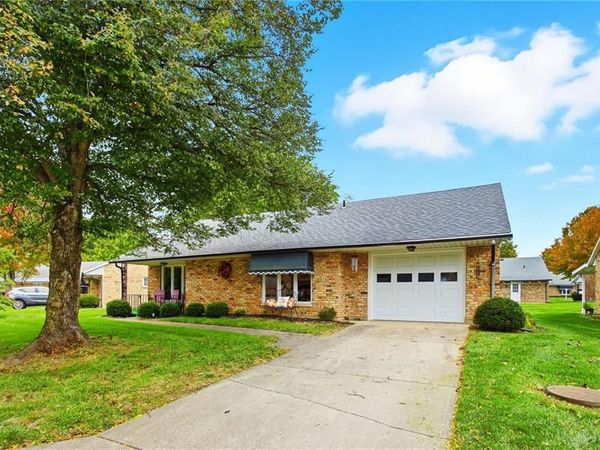 3314 Scotsdale Drive, Springfield, OH 45504