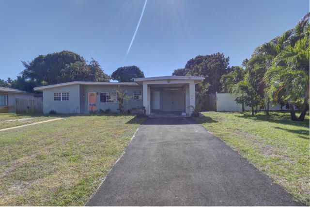 328 E Jasmine Drive, Lake Park, FL 33403 Photo