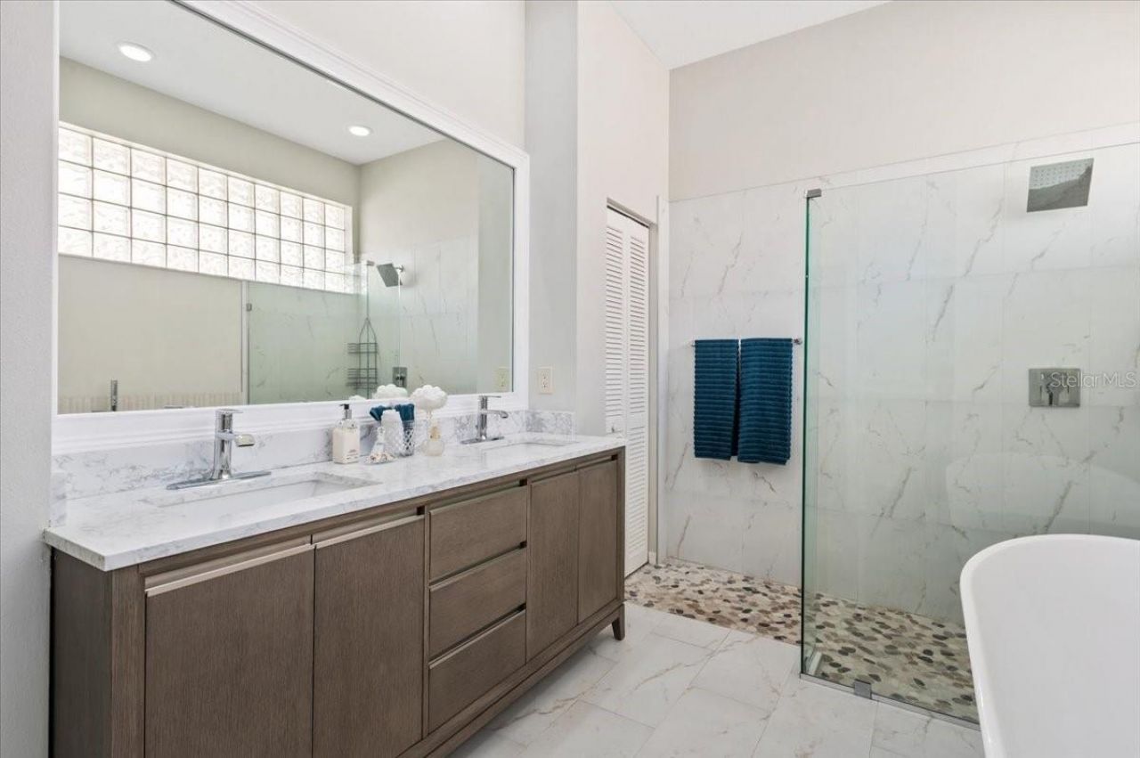 700 Silk Oak Drive, Venice, FL 34293 Photo