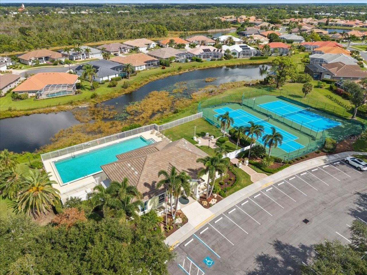 700 Silk Oak Drive, Venice, FL 34293 Photo