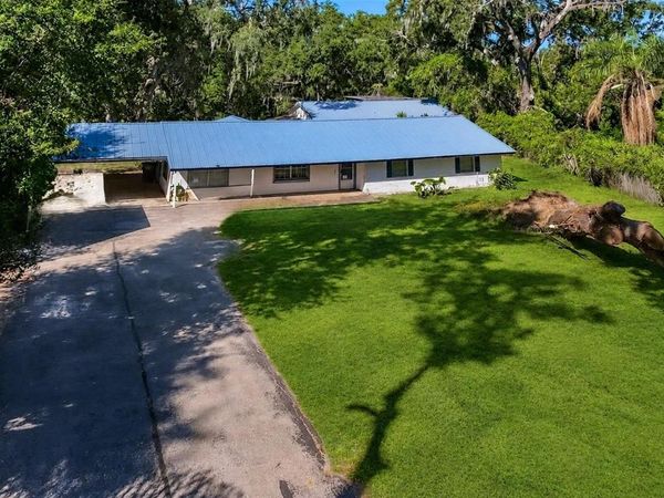 10618 SKEWLEE GARDENS DRIVE, THONOTOSASSA, FL 33592