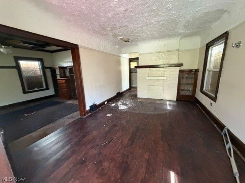 475 E 118th Street, Cleveland, OH 44108 Photo 11