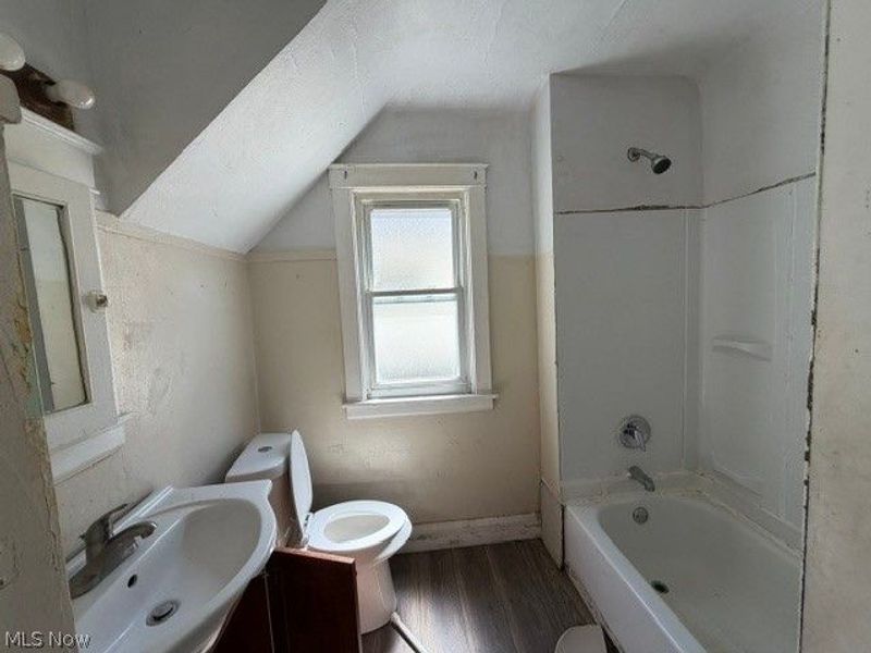 475 E 118th Street, Cleveland, OH 44108 Photo 21