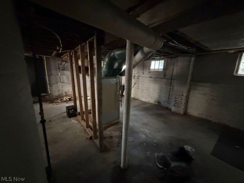 475 E 118th Street, Cleveland, OH 44108 Photo 33