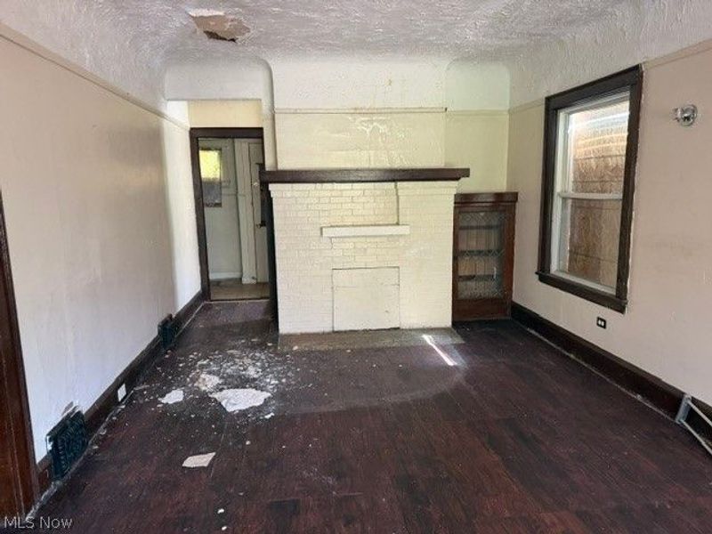 475 E 118th Street, Cleveland, OH 44108 Photo 9