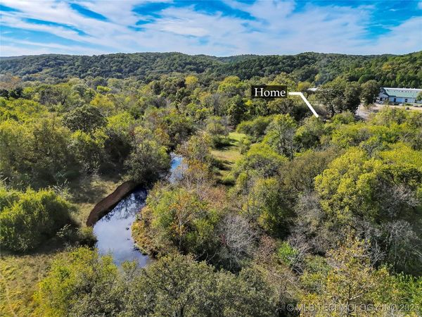 464220 E 888 Road, Stilwell, OK 74960