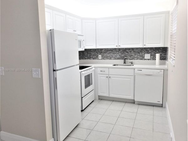 98 Fanshaw C, Unit 98, Boca Raton, FL 33434