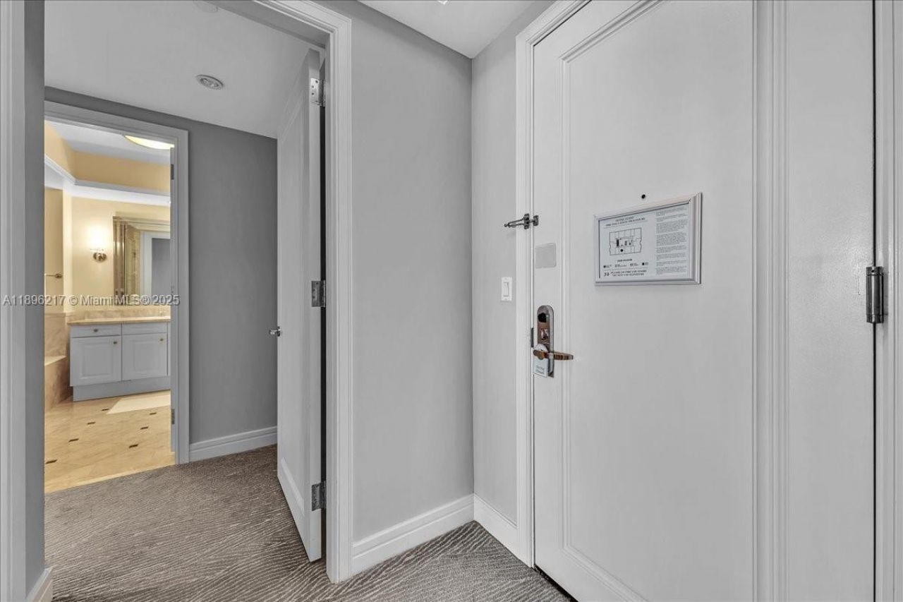 1435 Brickell Ave, Unit 3603, Miami, FL 33131 Photo