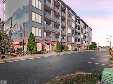 100 TAYLOR STREET, Unit 101, COLONIAL BEACH, VA 22443