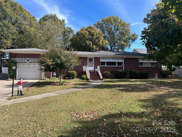 614 Smith Street, Albemarle, NC 28001