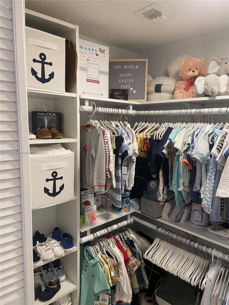 540 Brickell Key Dr, Unit 711, Miami, FL 33131 Photo