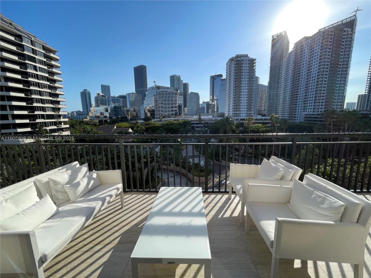 540 Brickell Key Dr, Unit 711, Miami, FL 33131 Photo