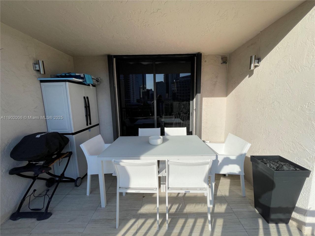 540 Brickell Key Dr, Unit 711, Miami, FL 33131 Photo