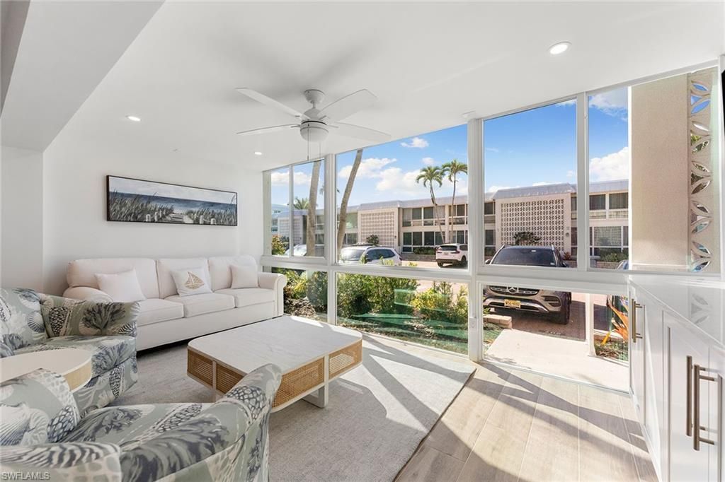 2100 Gulf Shore Blvd N, Unit 107, Naples, FL 34102 Photo