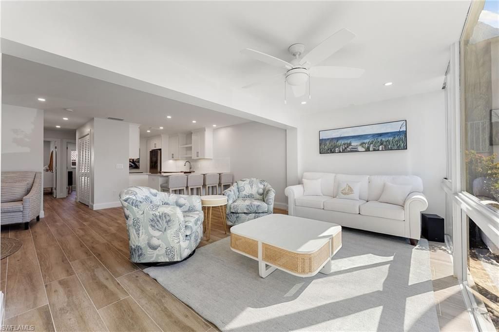 2100 Gulf Shore Blvd N, Unit 107, Naples, FL 34102 Photo