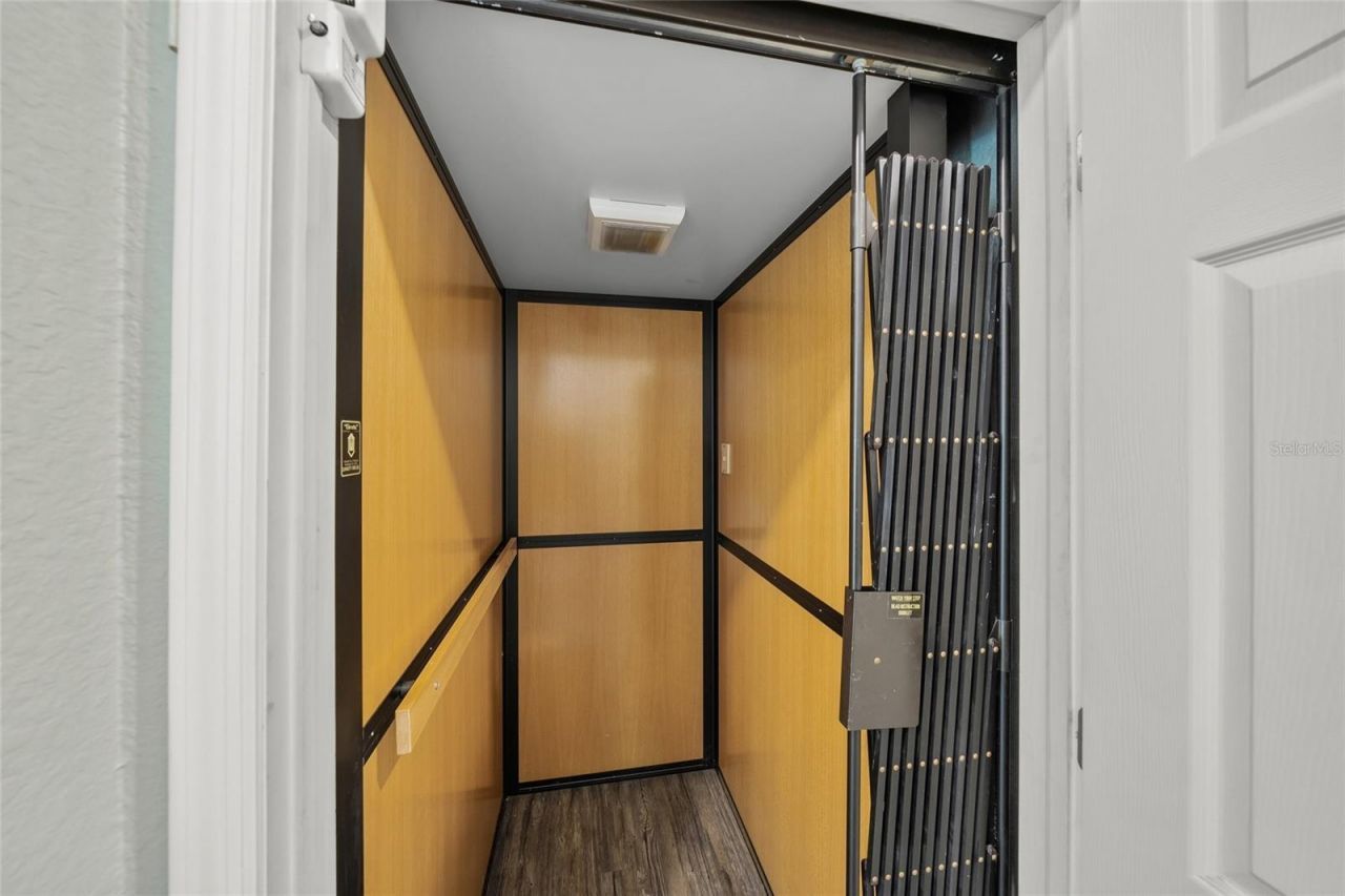 569 Juan Anasco Drive, Longboat Key, FL 34228 Photo