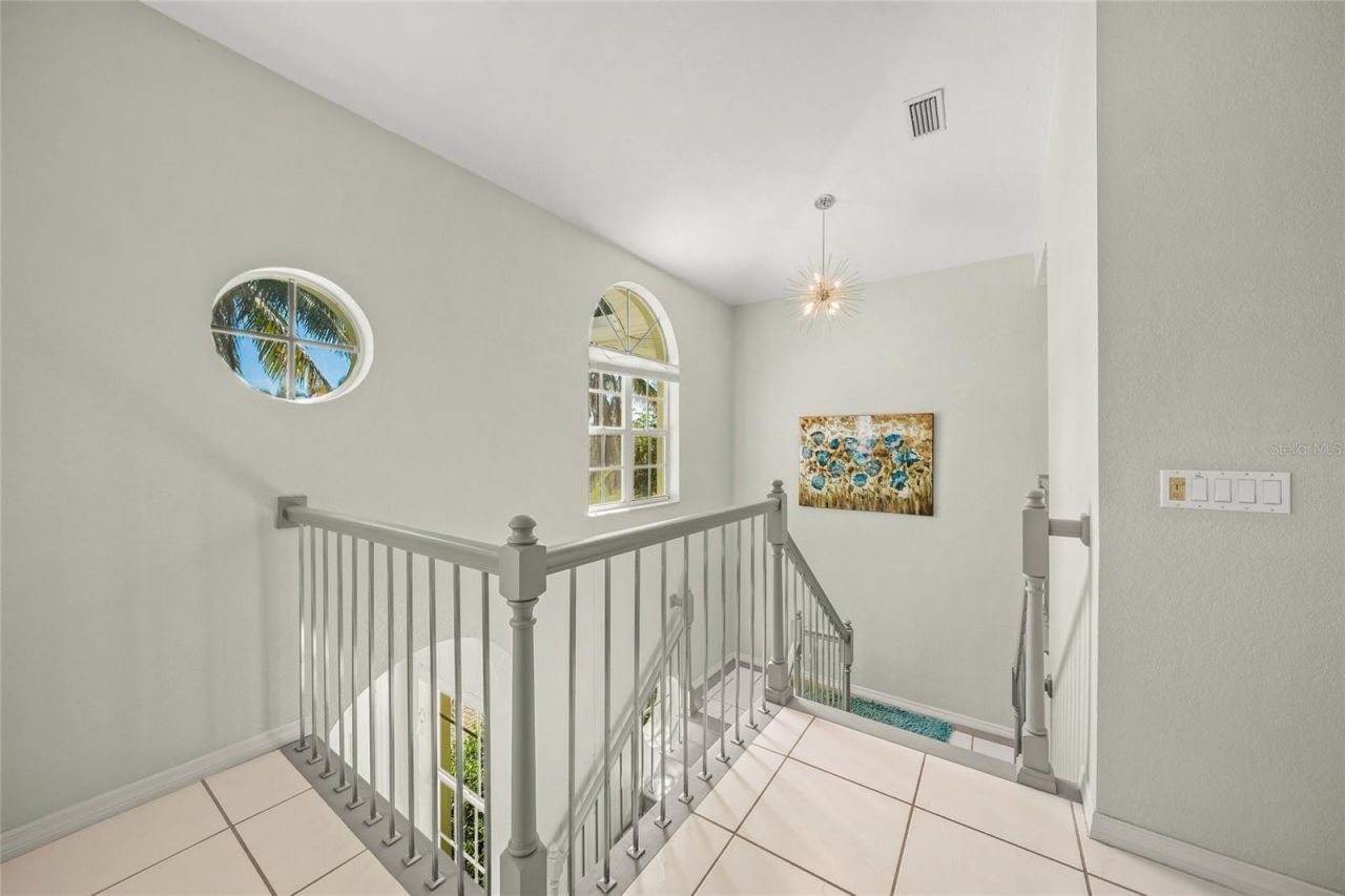 569 Juan Anasco Drive, Longboat Key, FL 34228 Photo