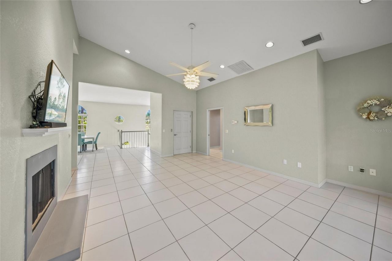 569 Juan Anasco Drive, Longboat Key, FL 34228 Photo