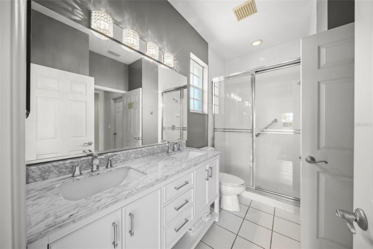 569 Juan Anasco Drive, Longboat Key, FL 34228 Photo