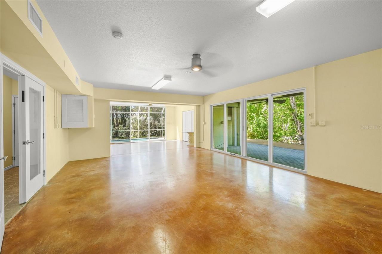 569 Juan Anasco Drive, Longboat Key, FL 34228 Photo
