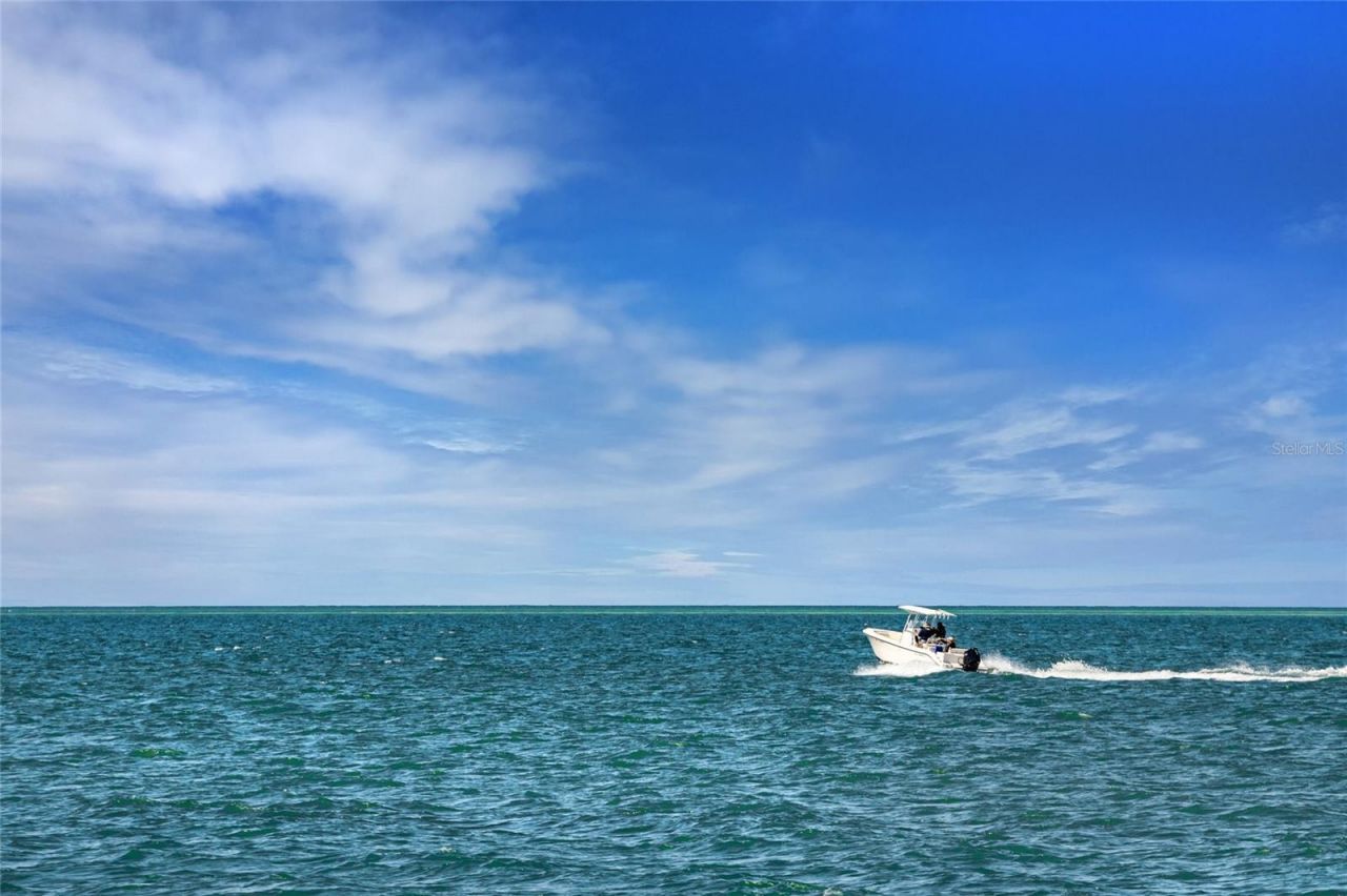 569 Juan Anasco Drive, Longboat Key, FL 34228 Photo