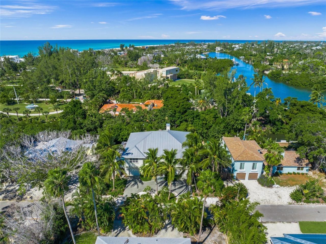 569 Juan Anasco Drive, Longboat Key, FL 34228 Photo