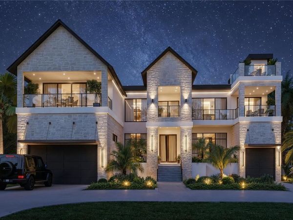 577 RIVIERA DRIVE, TAMPA, FL 33606