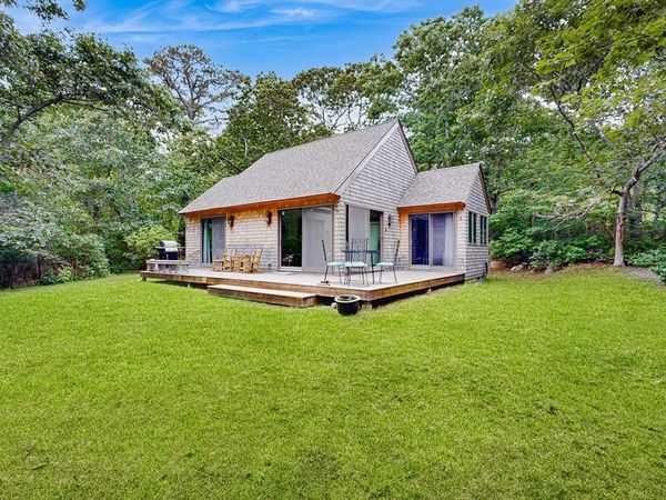 46 Tiercel Lane, Chilmark, MA 02535