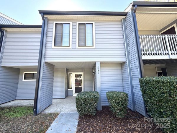 11537 Turn Stone Court, Charlotte, NC 28226