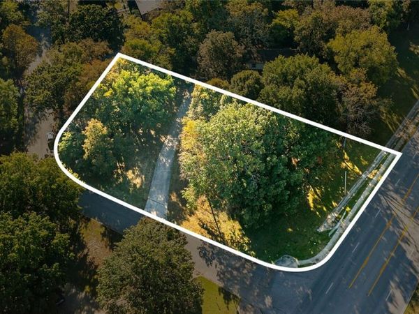 Inwood, Fayetteville, AR 72701