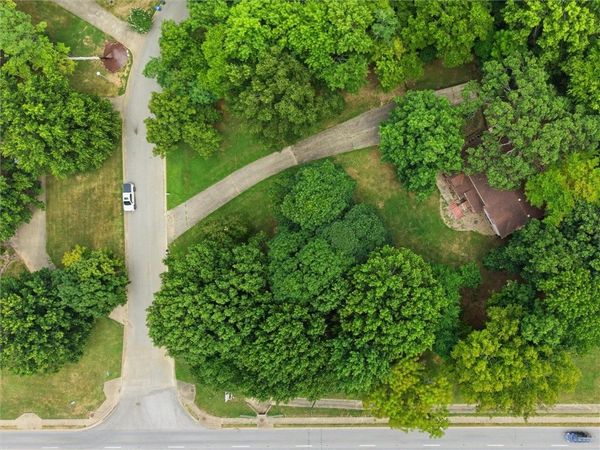 Inwood, Fayetteville, AR 72701