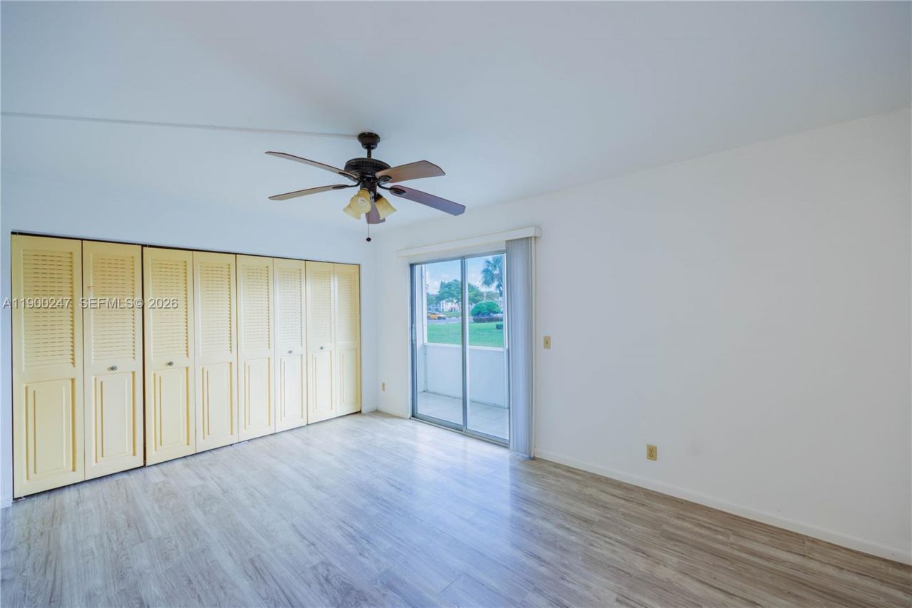 303 Preston H, Unit 303, Boca Raton, FL 33434 Photo