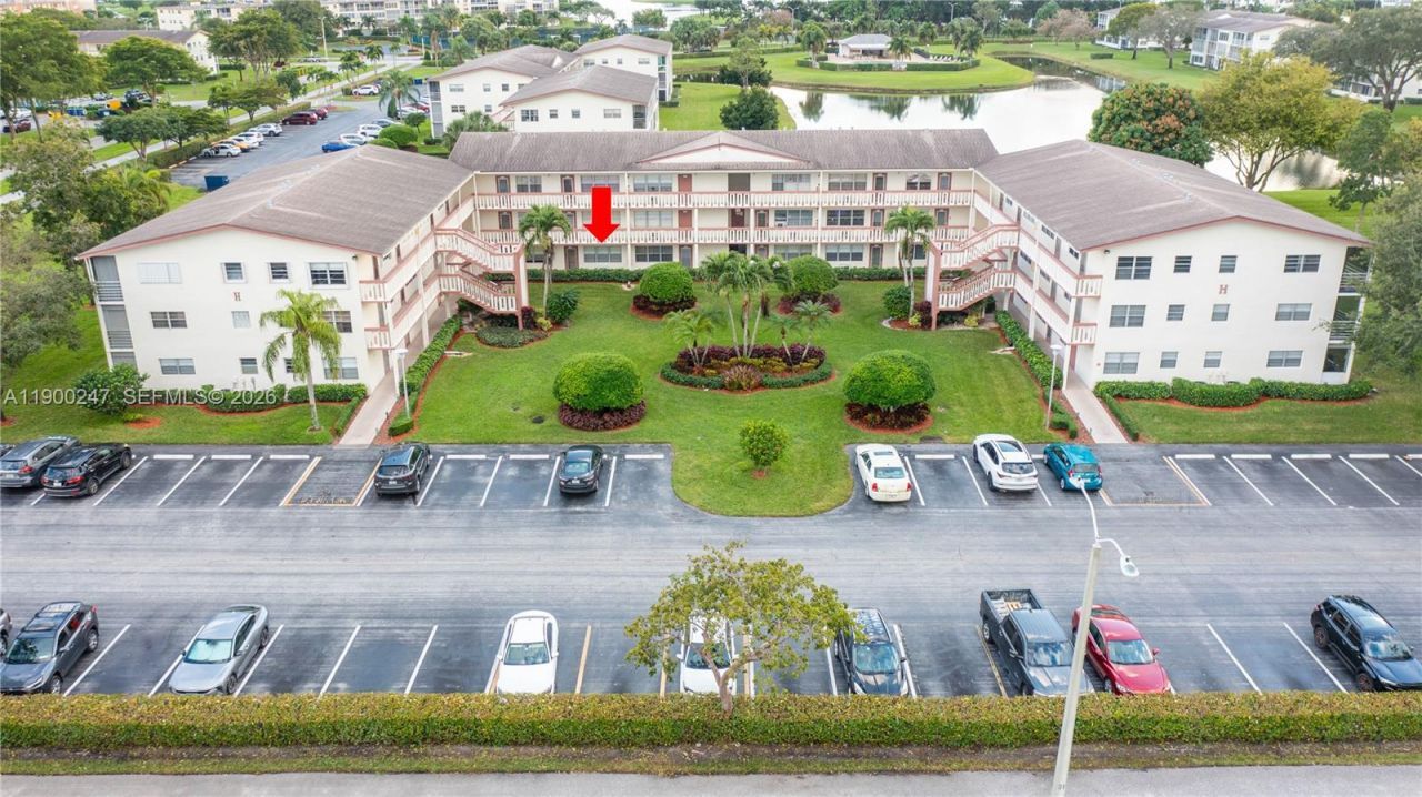 303 Preston H, Unit 303, Boca Raton, FL 33434 Photo