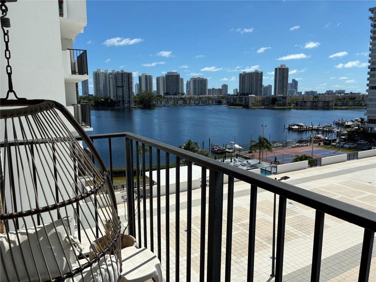 2780 NE 183rd St, Unit 606, Aventura, FL 33160 Photo