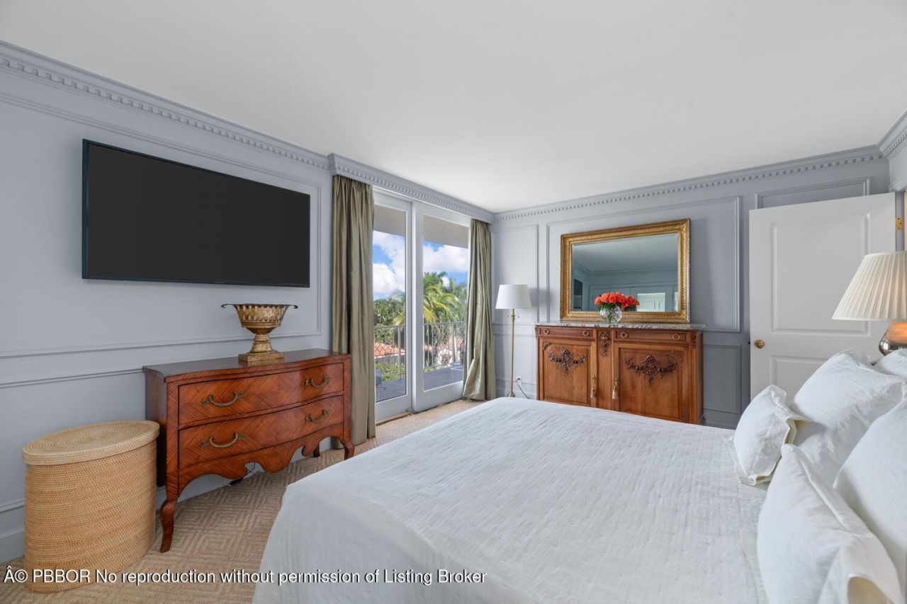 354 Chilean Avenue, Unit 6E, Palm Beach, FL 33480 Photo
