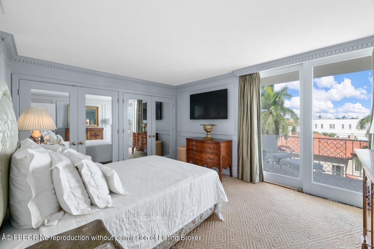 354 Chilean Avenue, Unit 6E, Palm Beach, FL 33480 Photo