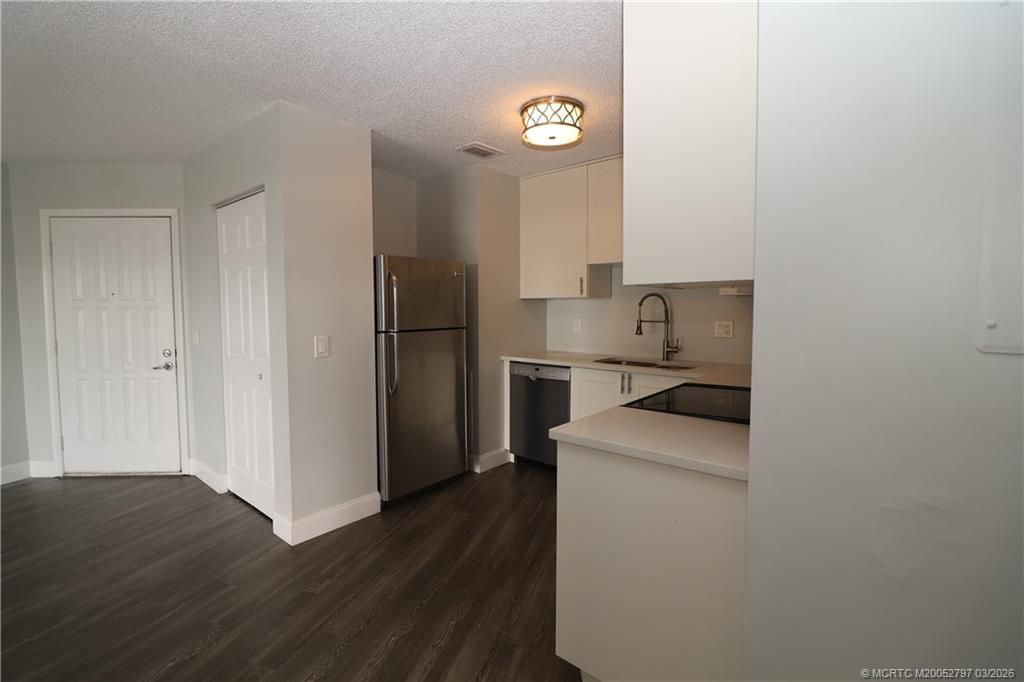 2083 NE Collins Circle, Unit 8-90, Jensen Beach, FL 34957 Photo