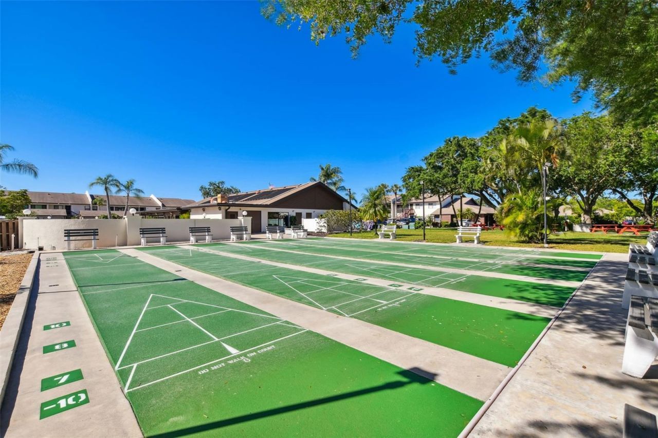 2723 72nd St Ct W, Unit 2011, Bradenton, FL 34209 Photo