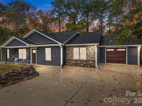 996 Cornelius Road, Mooresville, NC 28117