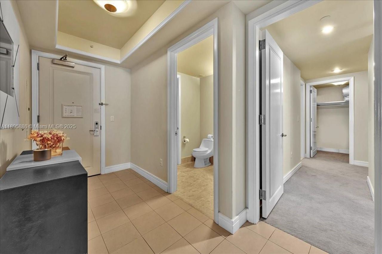 1435 Brickell Ave, Unit 3112, Miami, FL 33131 Photo