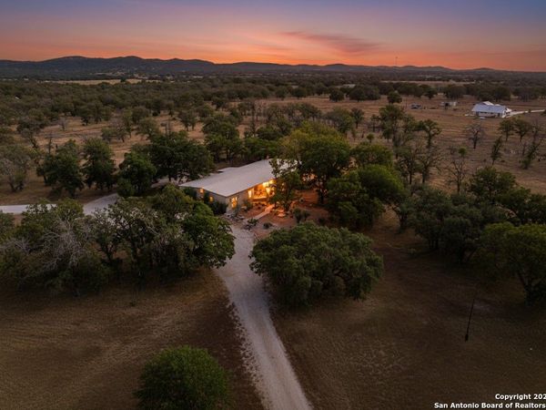 1158 orchard park, Medina, TX 78055