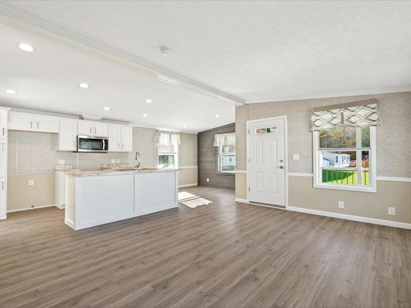 59 Crossing Manor Drive, Berlin, VT 05602