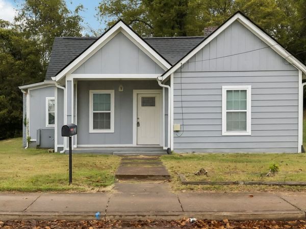 1007 Main St, Clarksville, TN 37040