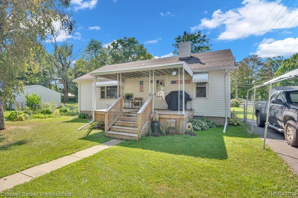 6130 2nd Street, Mayville Vlg, MI 48744 Main Photo