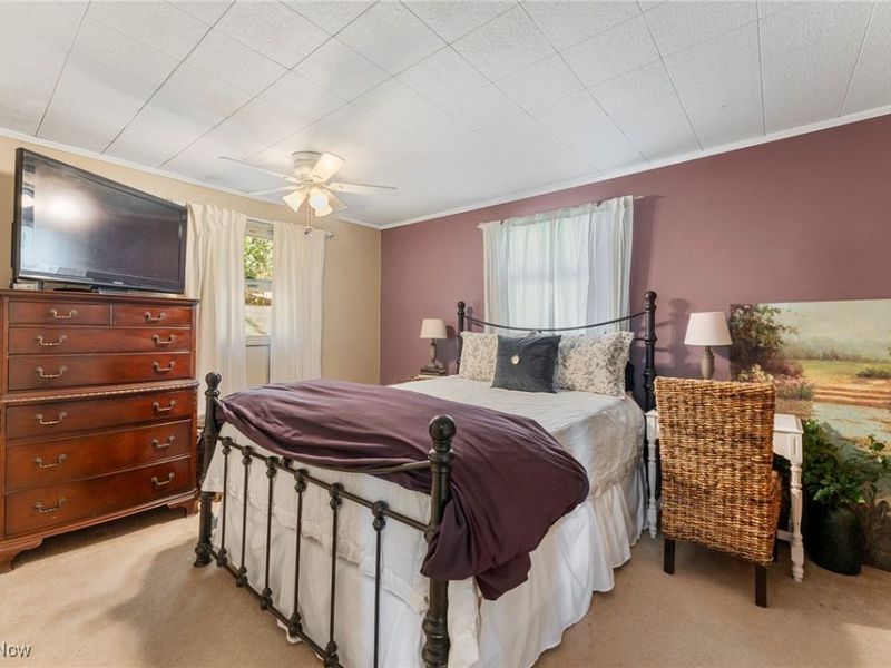 32042 Sunset Drive, Hanoverton, OH 44423 Photo 6