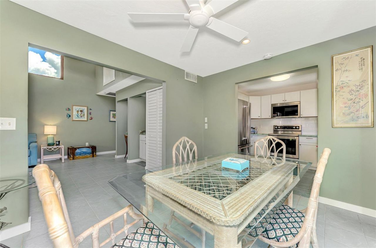 2985 N Beach Road, Unit C5-3, Englewood, FL 34223 Photo